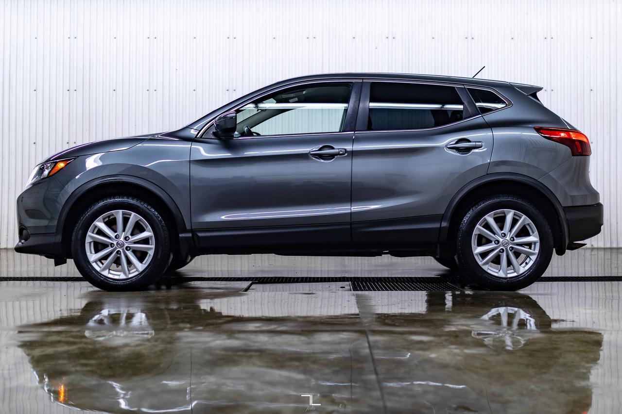 2018 Nissan Qashqai FWD S BCam Red Deer AB