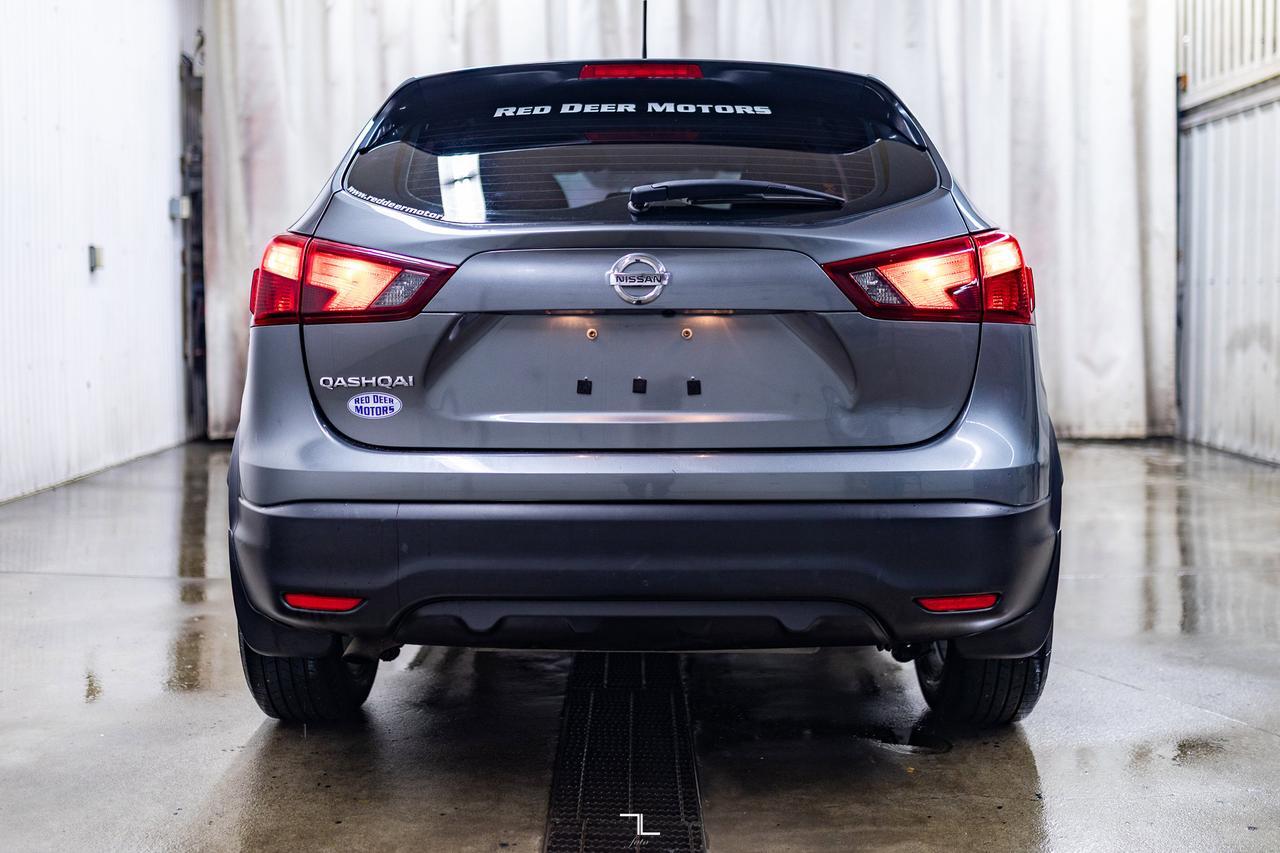 2018 Nissan Qashqai FWD S BCam Red Deer AB