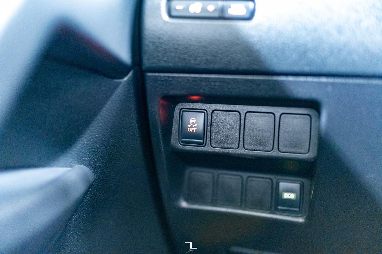 2018 Nissan Qashqai FWD S BCam Red Deer AB