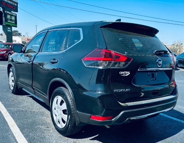 2018 Nissan Rogue - SAR S
