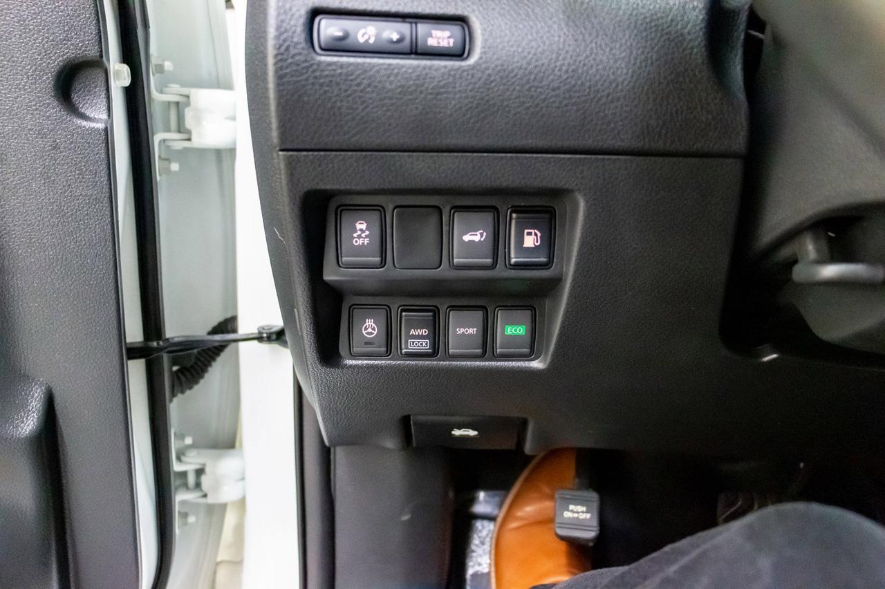 2018 Nissan Rogue AWD Midnight Roof Nav BCam Red Deer AB