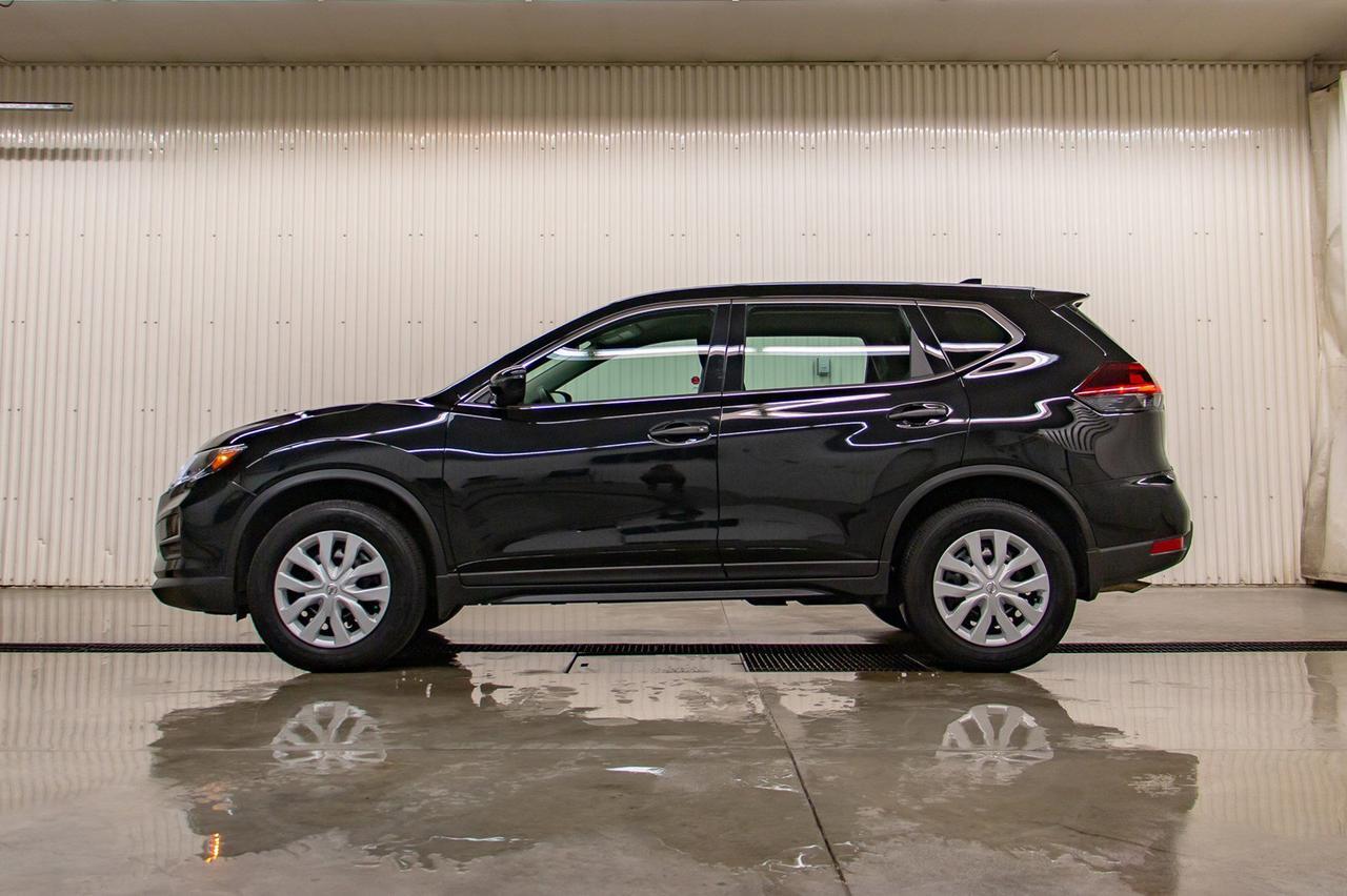 2018 Nissan Rogue AWD S BCam Red Deer AB