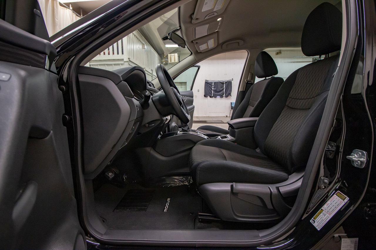 2018 Nissan Rogue AWD S BCam Red Deer AB