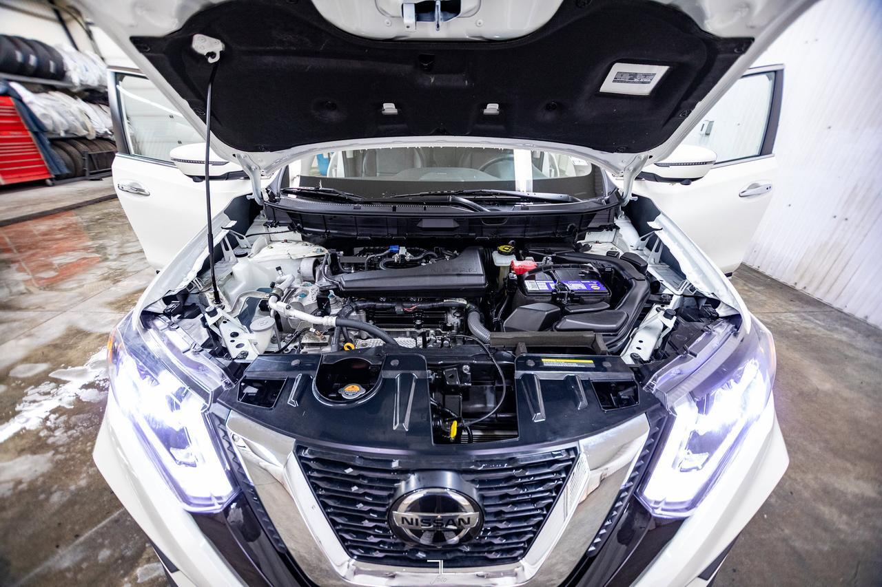 2018 Nissan Rogue AWD SL Leather Roof Nav BCam Red Deer AB