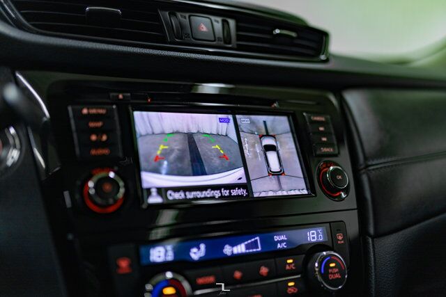 2018 Nissan Rogue AWD SL Leather Roof Nav BCam Red Deer AB