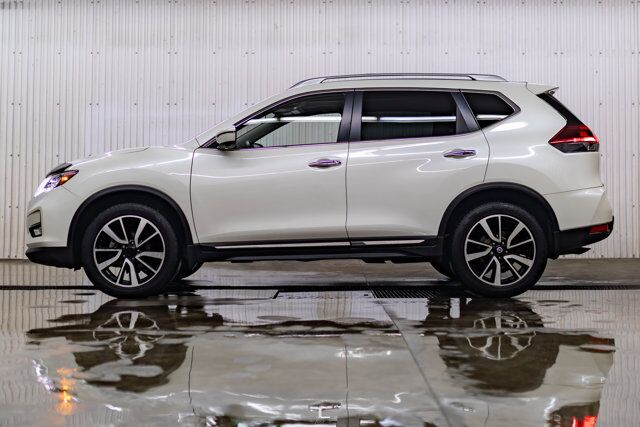 2018 Nissan Rogue AWD SL Leather Roof Nav BCam Red Deer AB