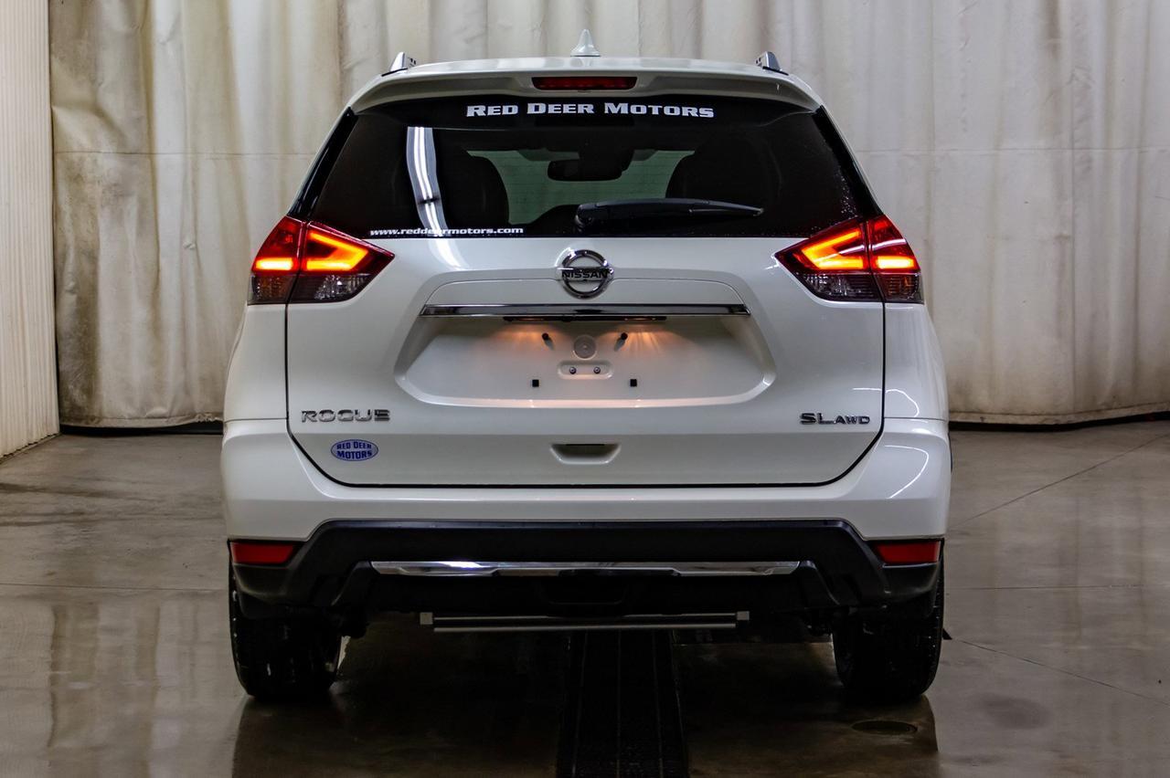 2018 Nissan Rogue AWD SL Leather Roof Nav Red Deer AB