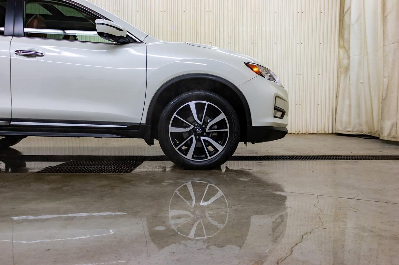 2018 Nissan Rogue AWD SL Leather Roof Nav Red Deer AB