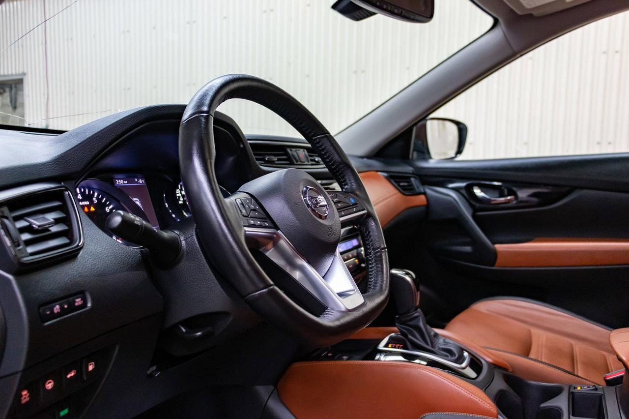 2018 Nissan Rogue AWD SL Leather Roof Nav Red Deer AB