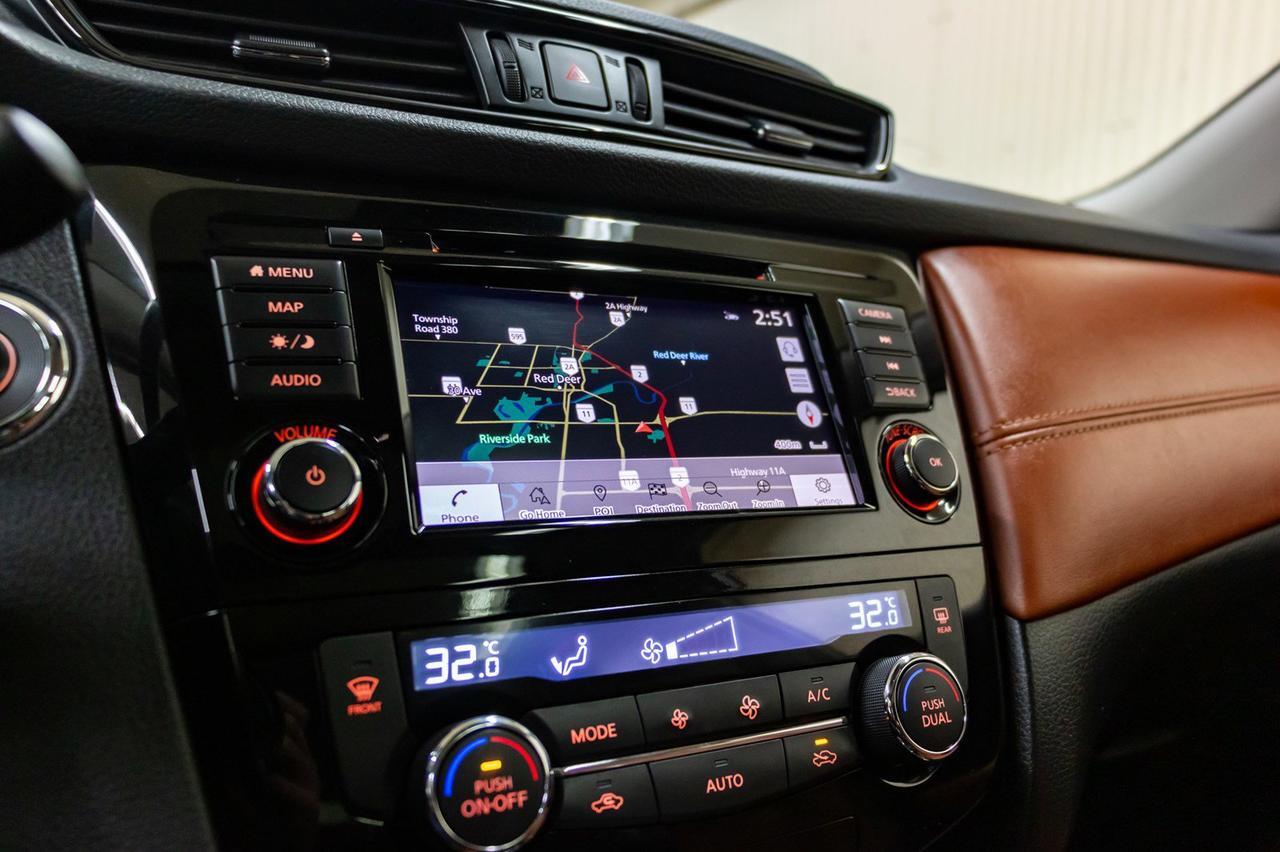 2018 Nissan Rogue AWD SL Leather Roof Nav Red Deer AB