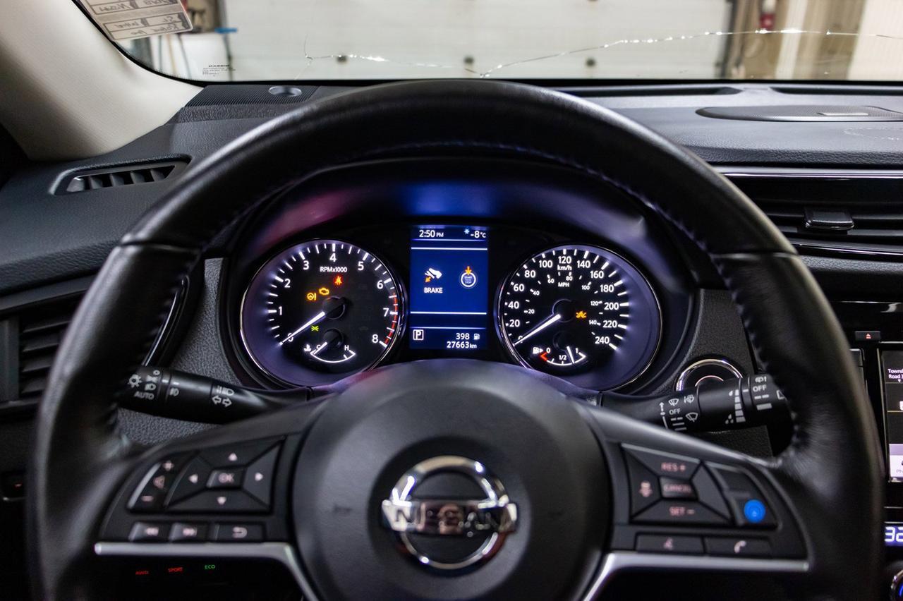 2018 Nissan Rogue AWD SL Leather Roof Nav Red Deer AB