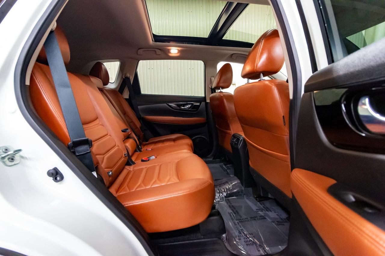 2018 Nissan Rogue AWD SL Leather Roof Nav Red Deer AB