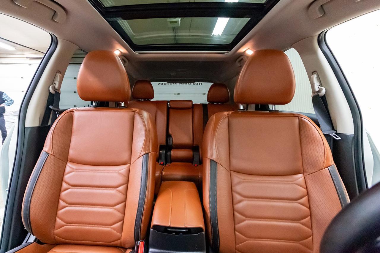 2018 Nissan Rogue AWD SL Leather Roof Nav Red Deer AB