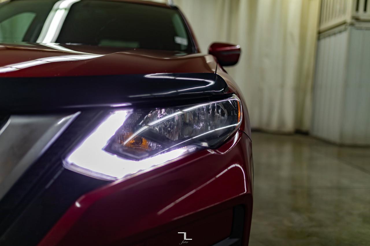 2018 Nissan Rogue AWD SV BCam Heated Seats Red Deer AB