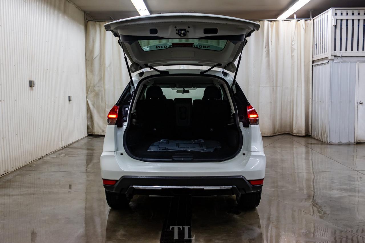 2018 Nissan Rogue AWD SV BCam Red Deer AB