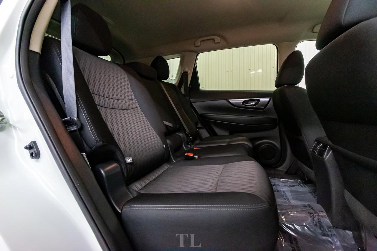 2018 Nissan Rogue AWD SV BCam Red Deer AB