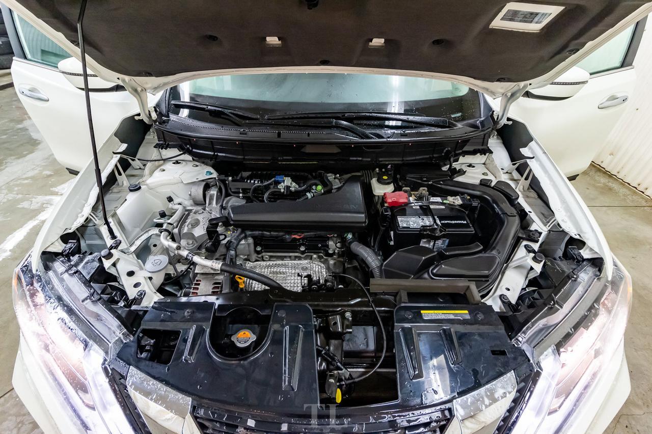 2018 Nissan Rogue AWD SV BCam Red Deer AB