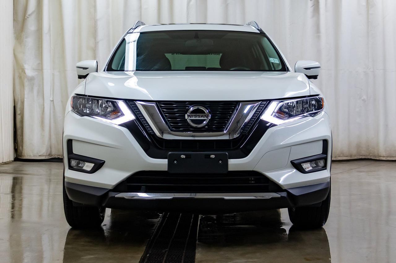 2018 Nissan Rogue AWD SV Roof Nav BCam Red Deer AB
