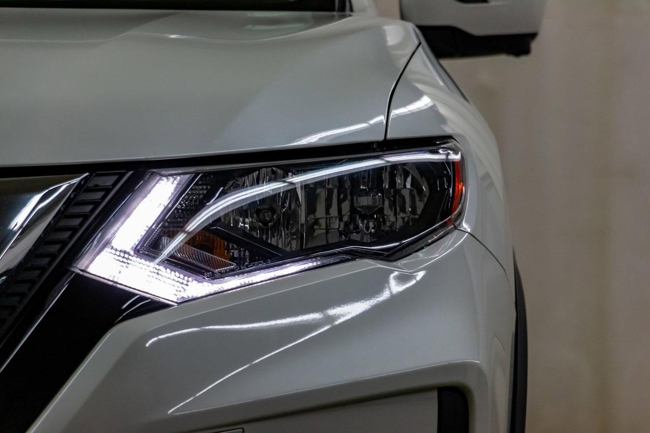 2018 Nissan Rogue AWD SV Roof Nav BCam Red Deer AB