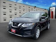 2018 Nissan Rogue S Greenvale NY 2018 Nissan Rogue S Greenvale NY