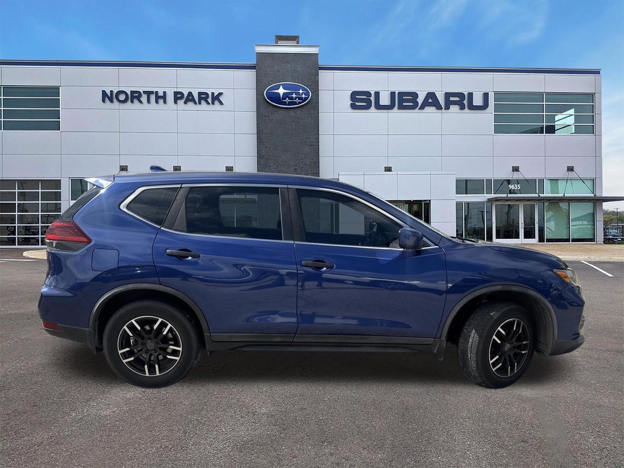 2018 Nissan Rogue S