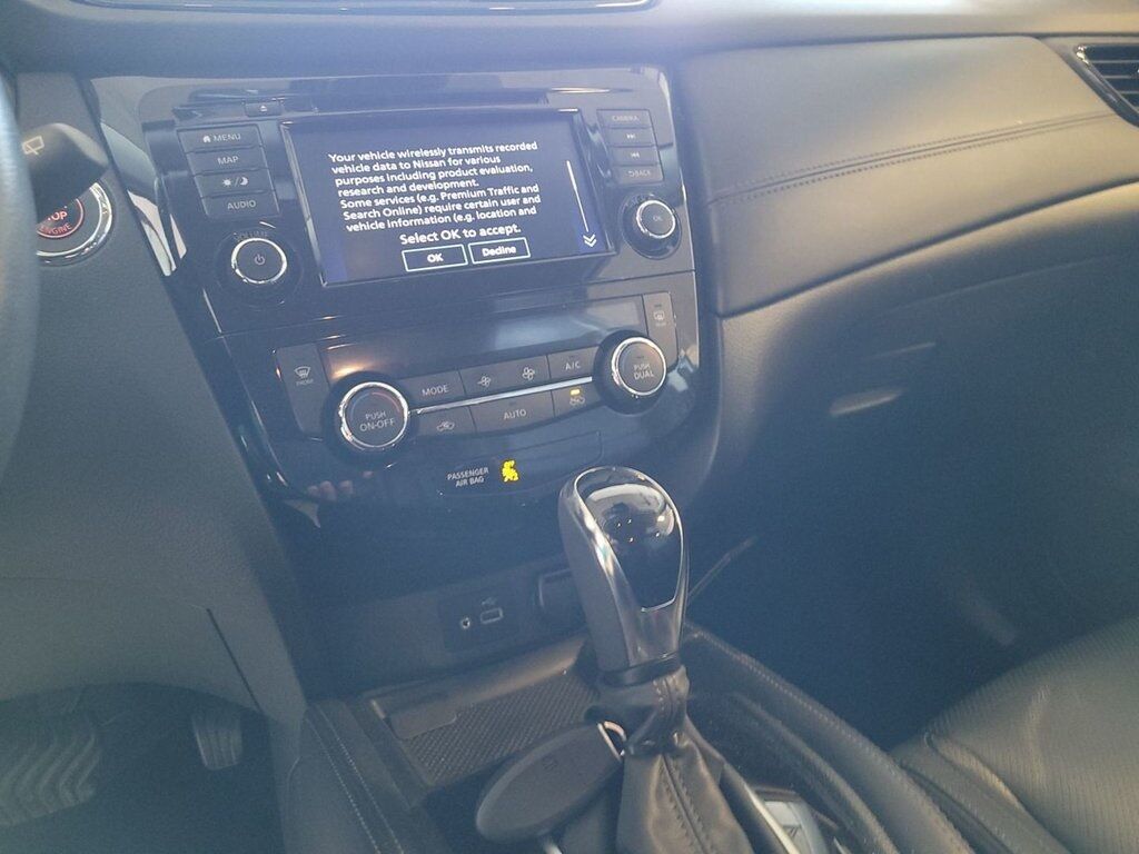 2018 Nissan Rogue SL Akron