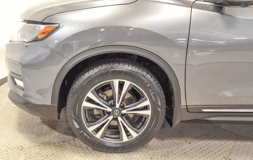 2018 Nissan Rogue SL Akron