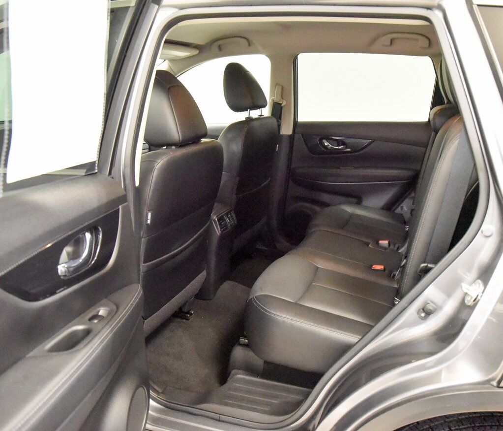 2018 Nissan Rogue SL Akron