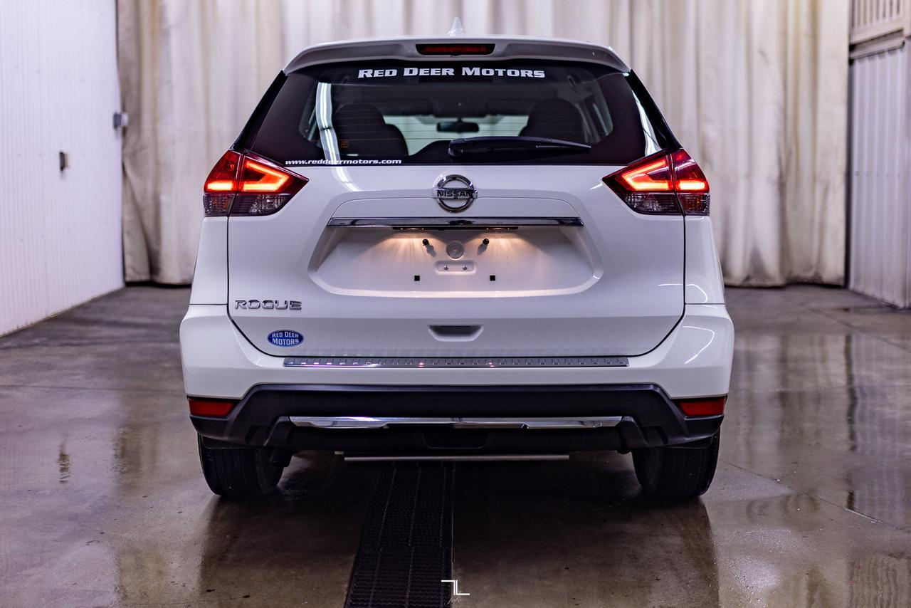 2018 Nissan Rogue SV BCam Red Deer AB