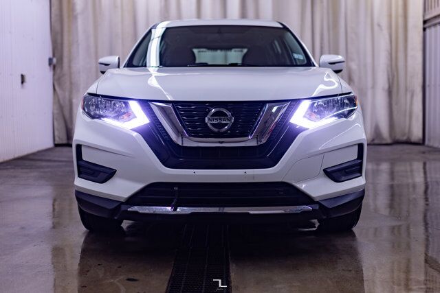 2018 Nissan Rogue SV BCam Red Deer AB