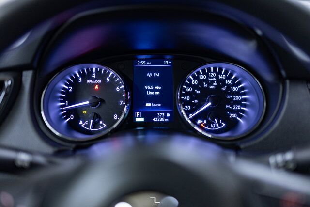 2018 Nissan Rogue SV BCam Red Deer AB