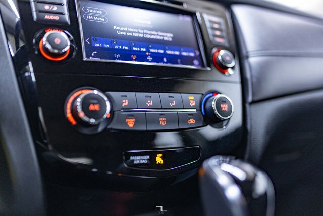 2018 Nissan Rogue SV BCam Red Deer AB