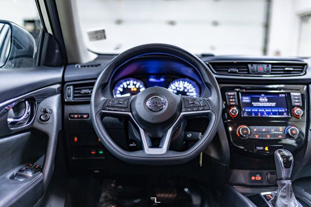 2018 Nissan Rogue SV BCam Red Deer AB