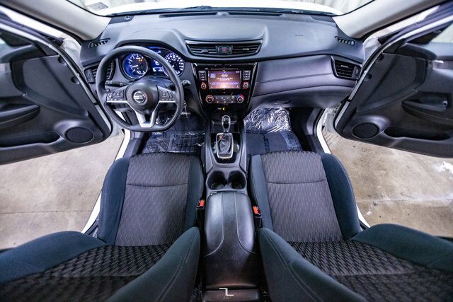 2018 Nissan Rogue SV BCam Red Deer AB