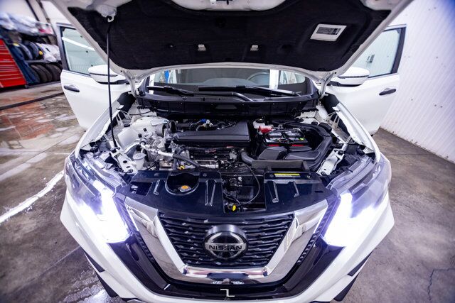 2018 Nissan Rogue SV BCam Red Deer AB