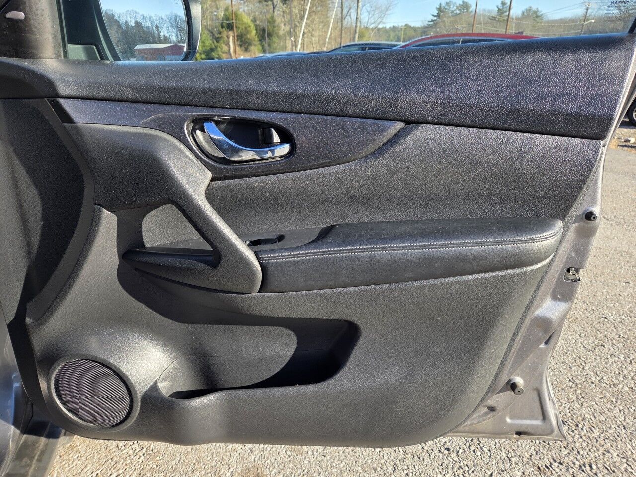 2018 Nissan Rogue SV Charlton MA