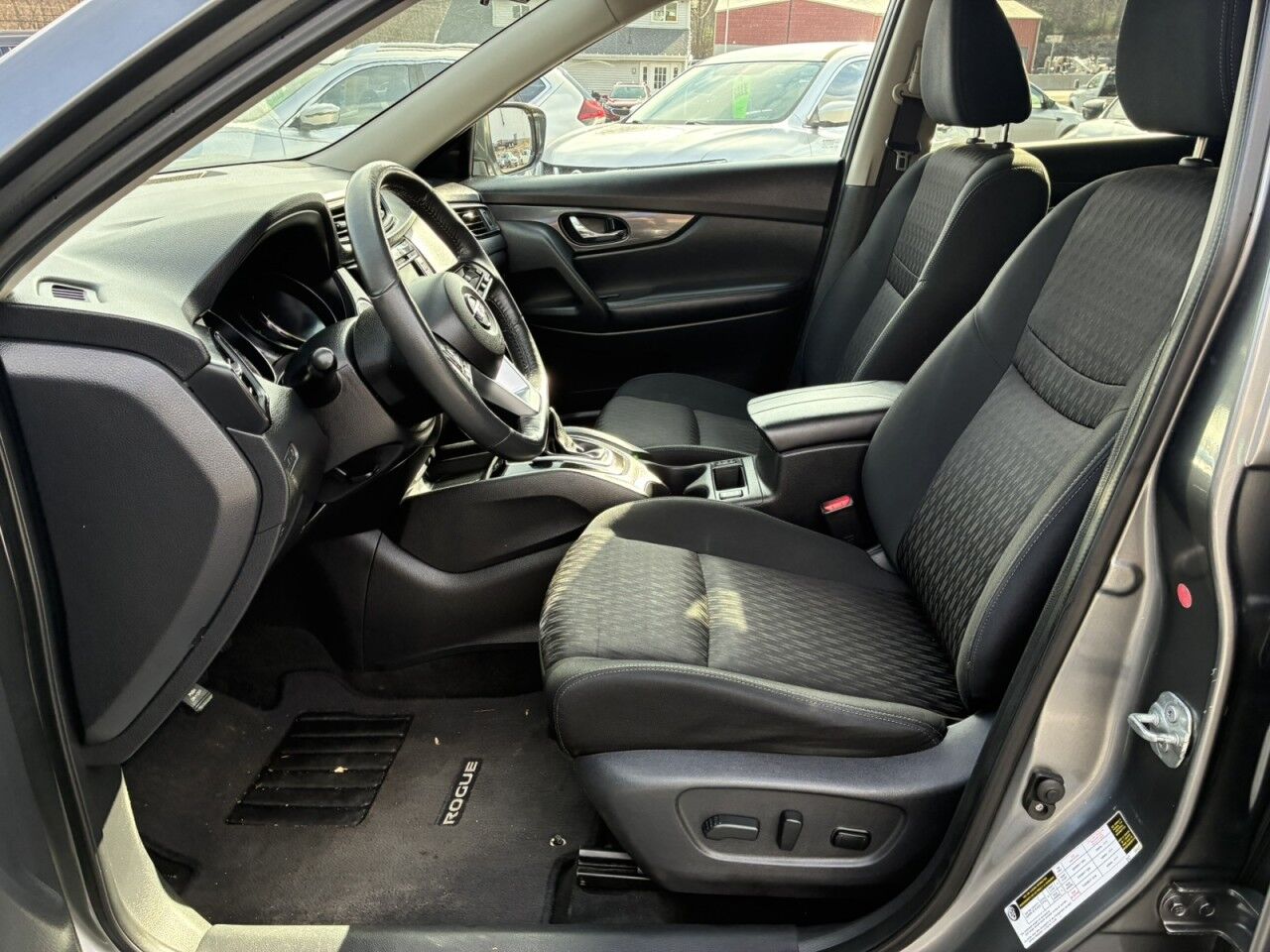 2018 Nissan Rogue SV Charlton MA