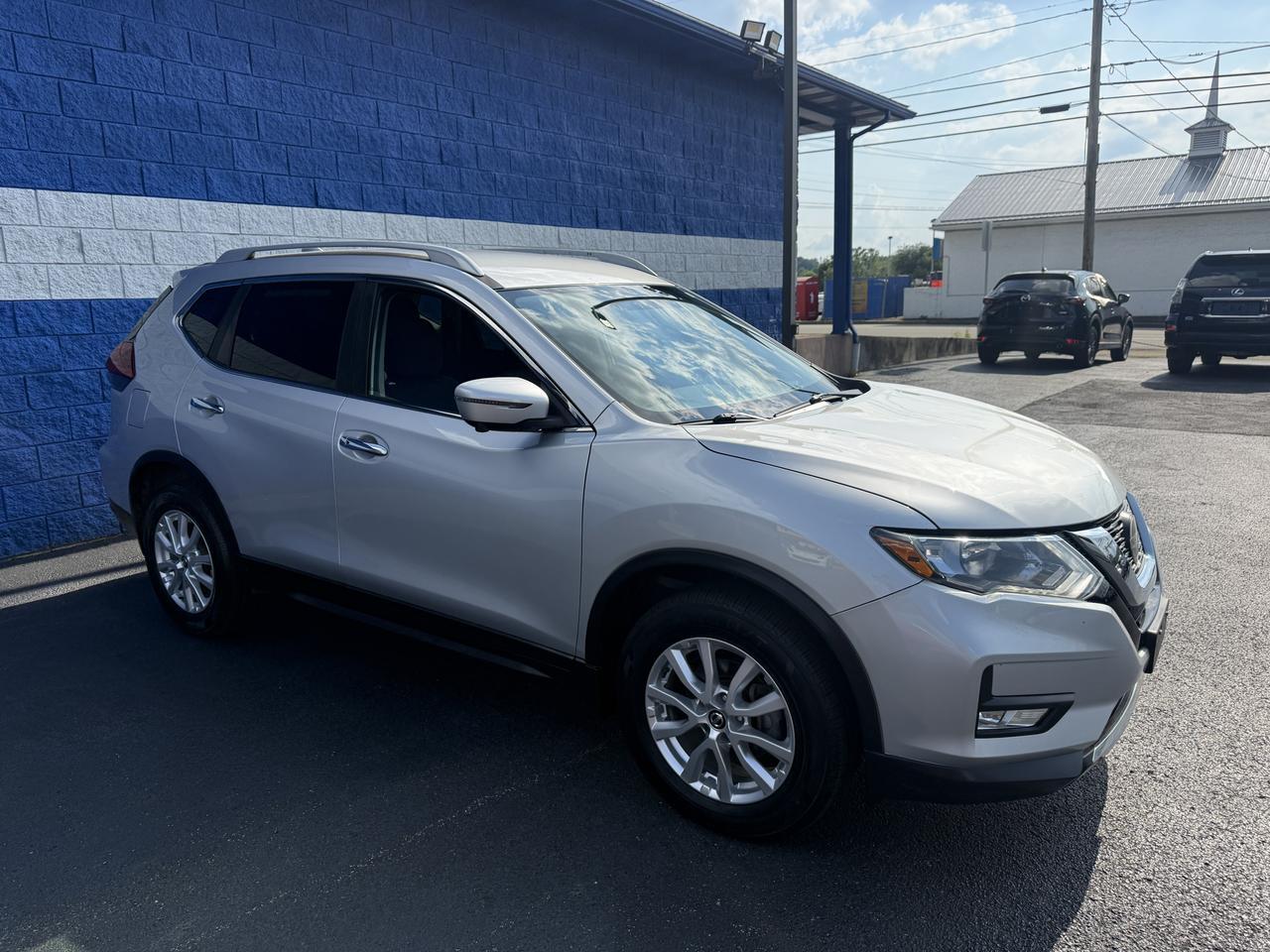 2018 Nissan Rogue SV