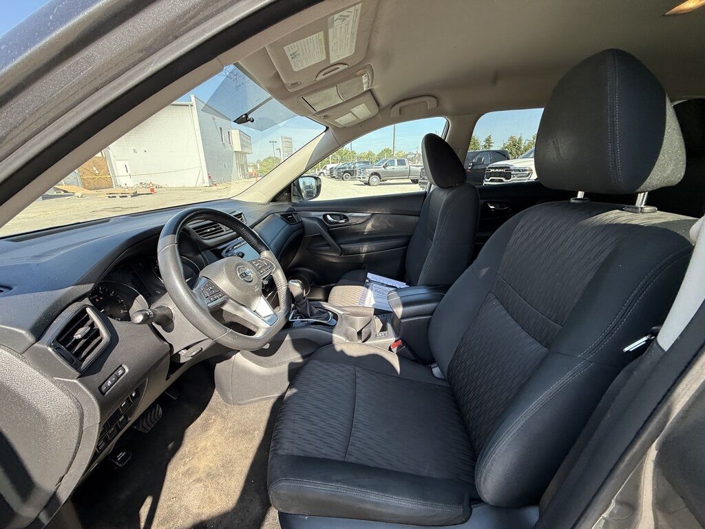 2018 Nissan Rogue SV Crestwood KY