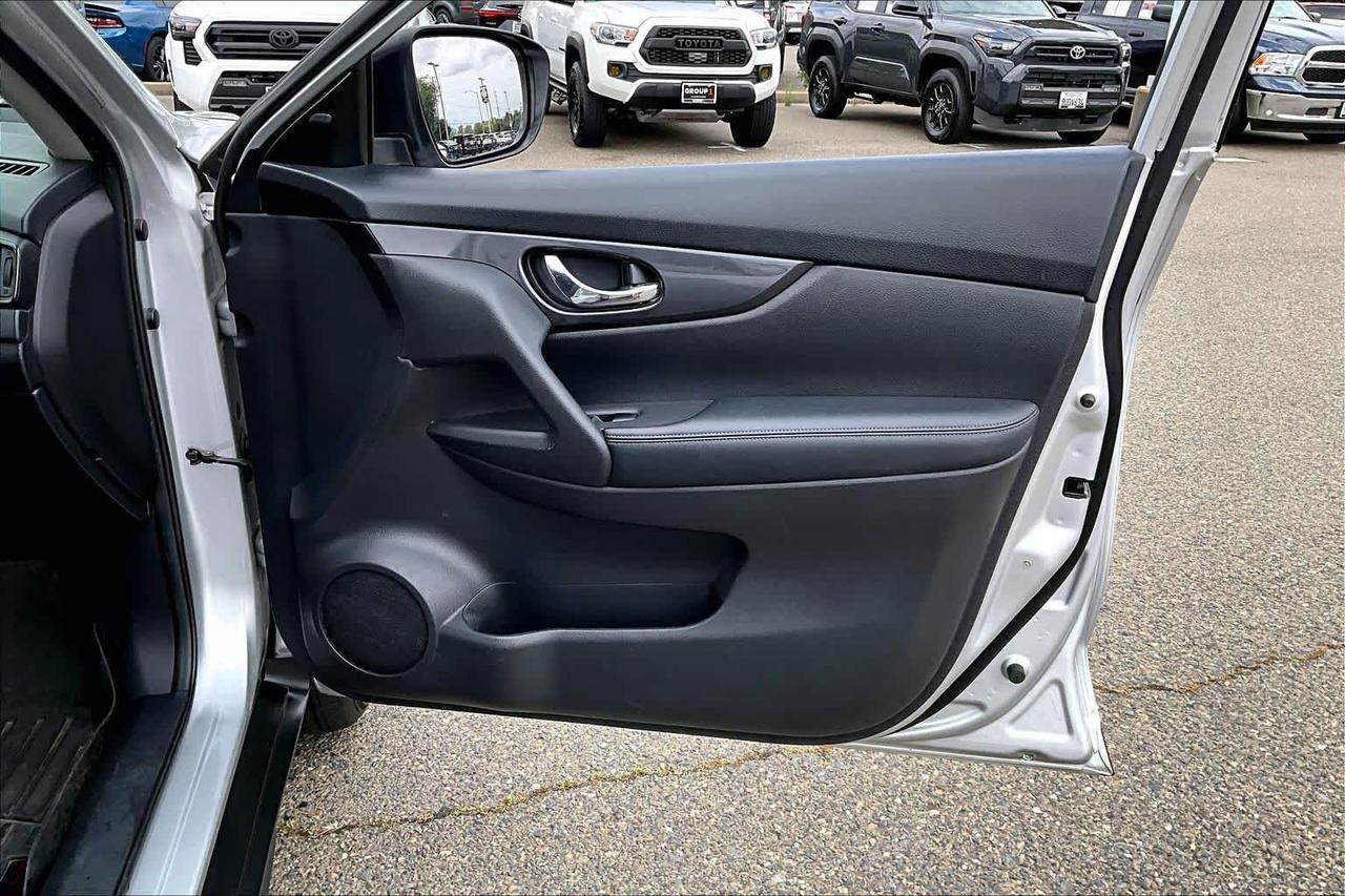 2018 Nissan Rogue SV Folsom CA