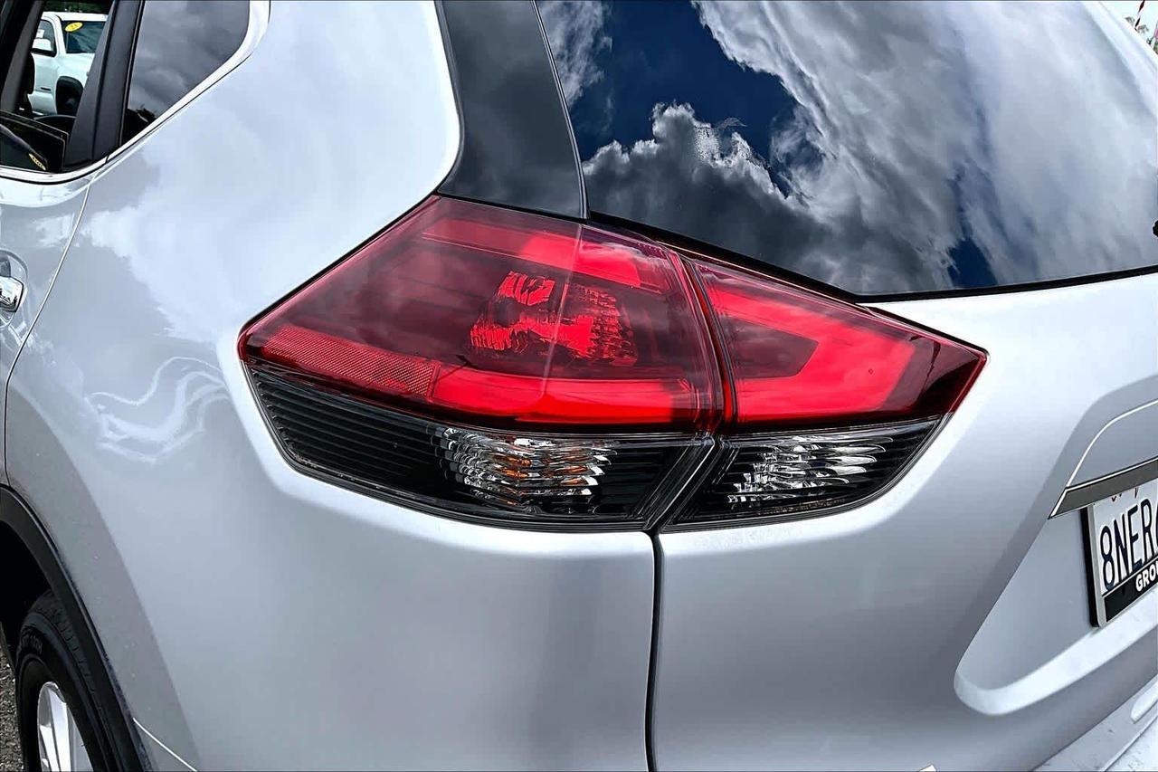 2018 Nissan Rogue SV Folsom CA
