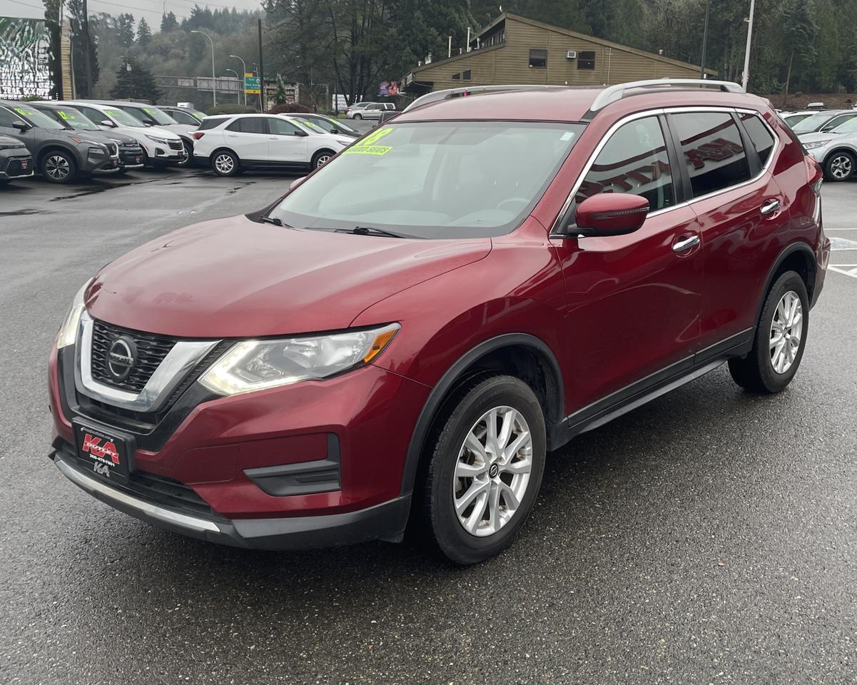 2018 Nissan Rogue SV Sport Utility 4D