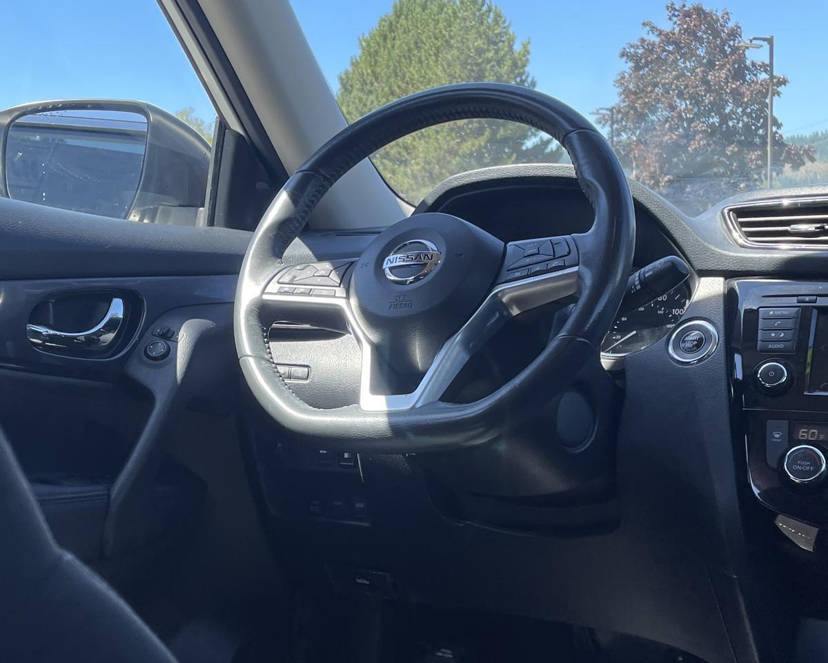 2018 Nissan Rogue SV Sport Utility 4D Port Orchard WA