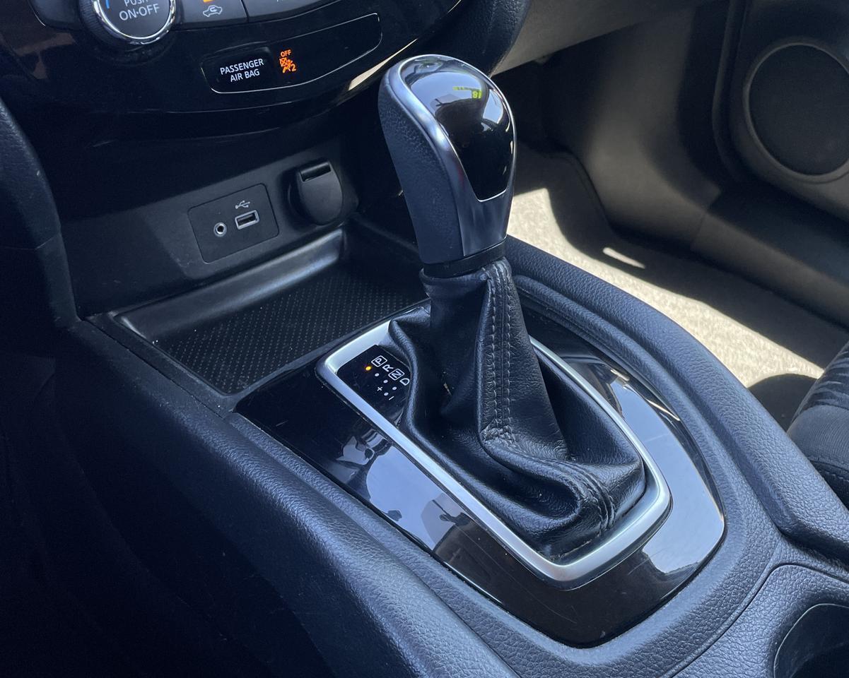 2018 Nissan Rogue SV Sport Utility 4D Port Orchard WA