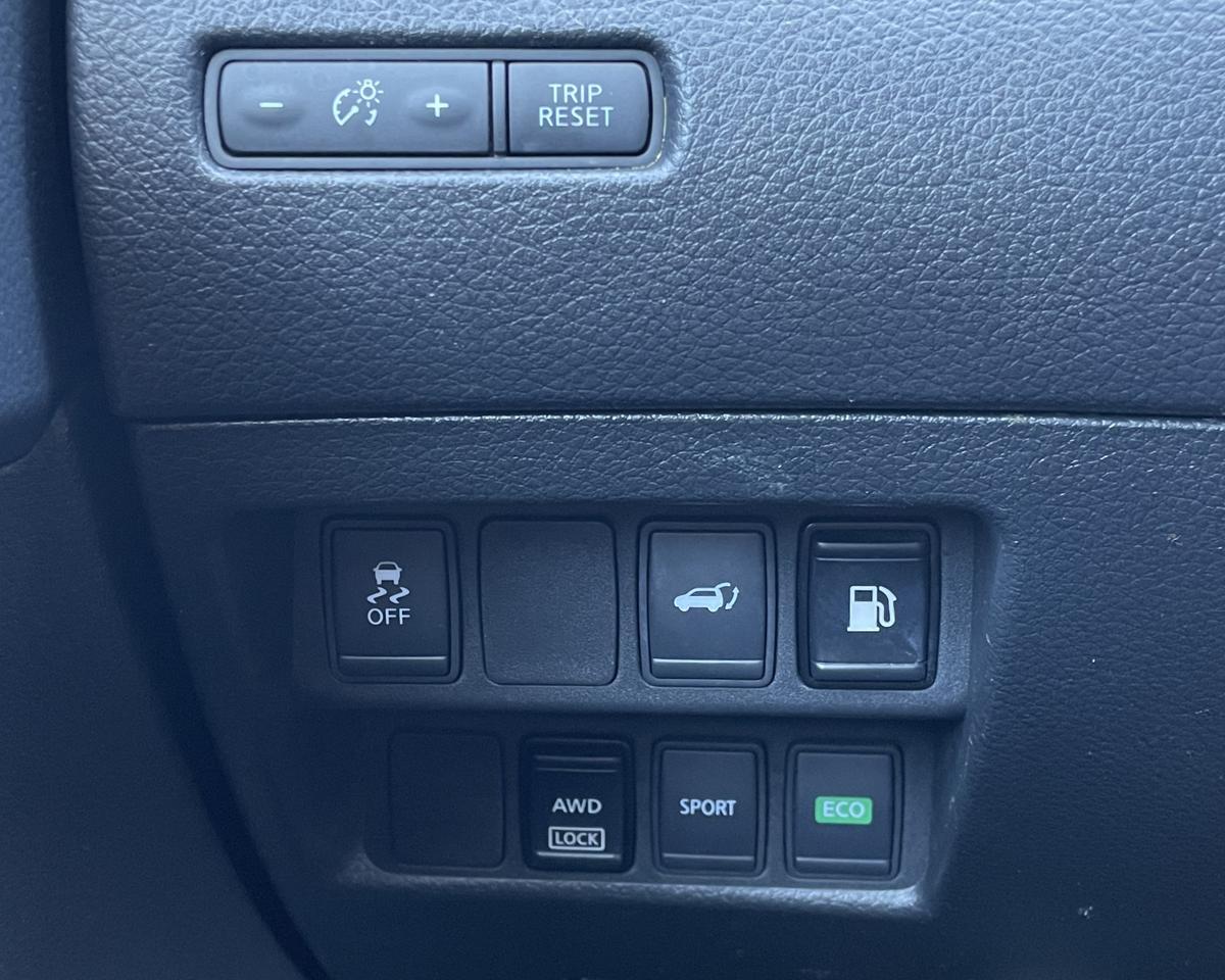 2018 Nissan Rogue SV Sport Utility 4D Port Orchard WA