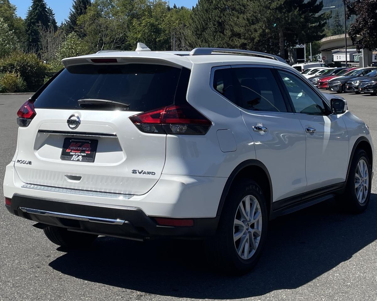 2018 Nissan Rogue SV Sport Utility 4D Port Orchard WA