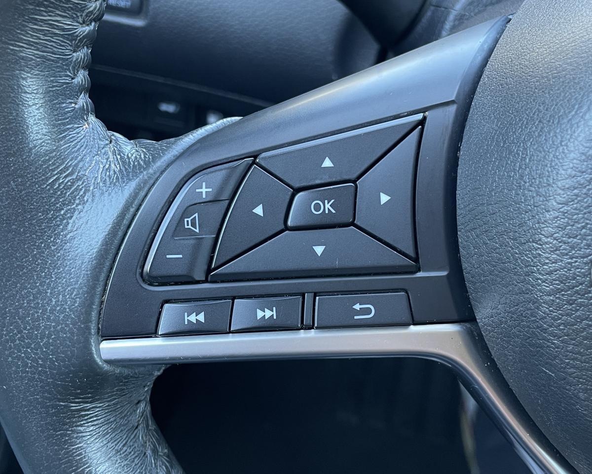 2018 Nissan Rogue SV Sport Utility 4D Port Orchard WA