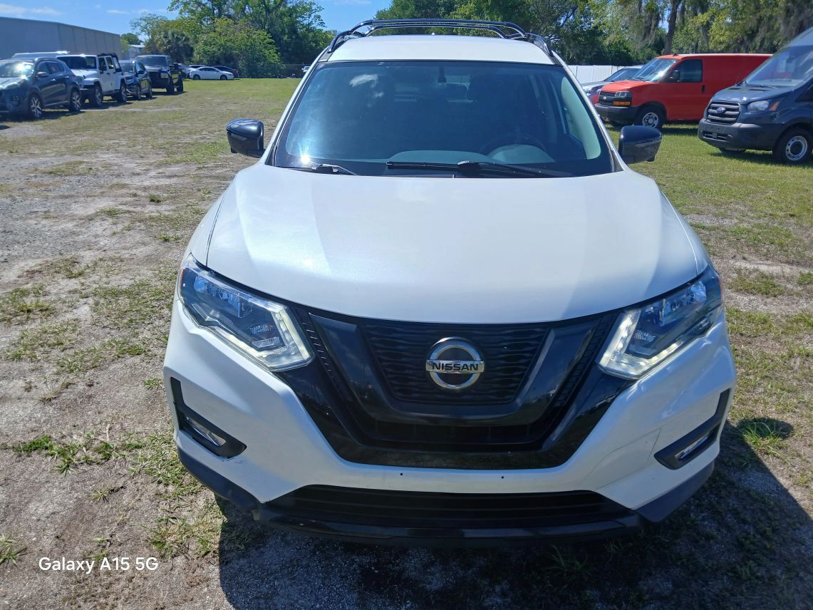 2018 Nissan Rogue SV Sport Utility 4D