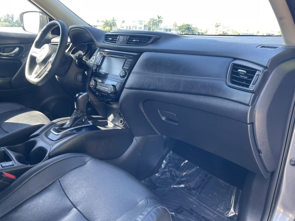 2018 Nissan Rogue SV~NAVIGATION~MEMORY SEATS~ADAPTIVE CRUISE CONTROL~ONLINE FINANC Sarasota FL