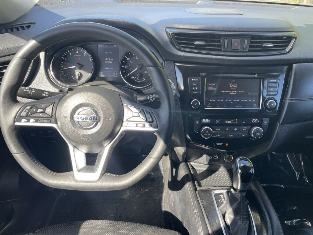 2018 Nissan Rogue SV~NAVIGATION~MEMORY SEATS~ADAPTIVE CRUISE CONTROL~ONLINE FINANC Sarasota FL